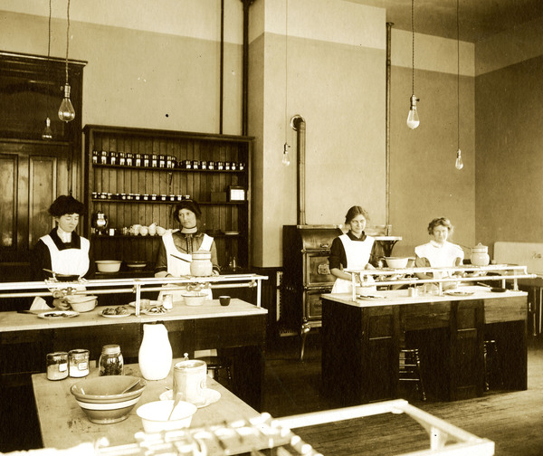 Students in the Department of Home Economics Food Services Laboratory