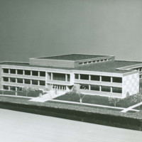 Architects Model of Women&#039;s Center Building.
